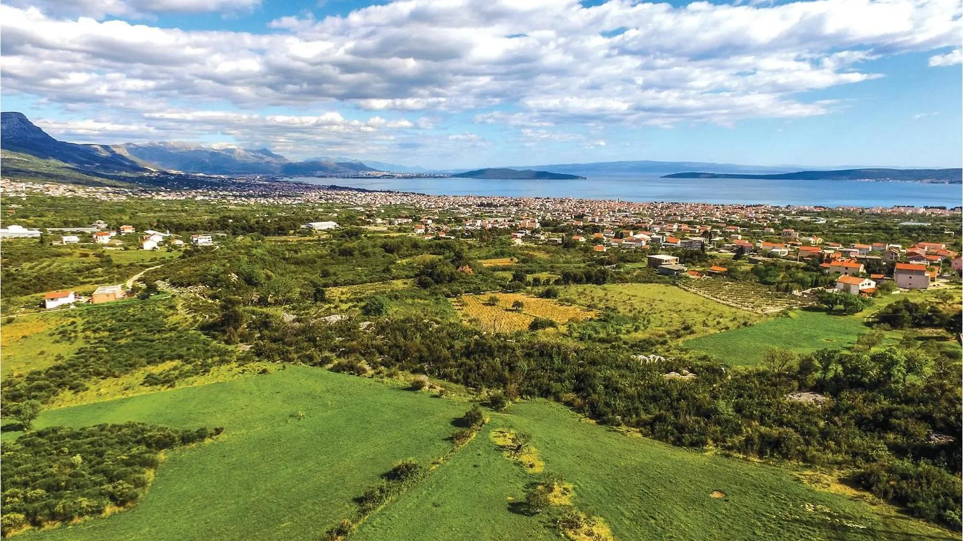 Cozy Apartment In Kastel Stafilic Kastela Croatia