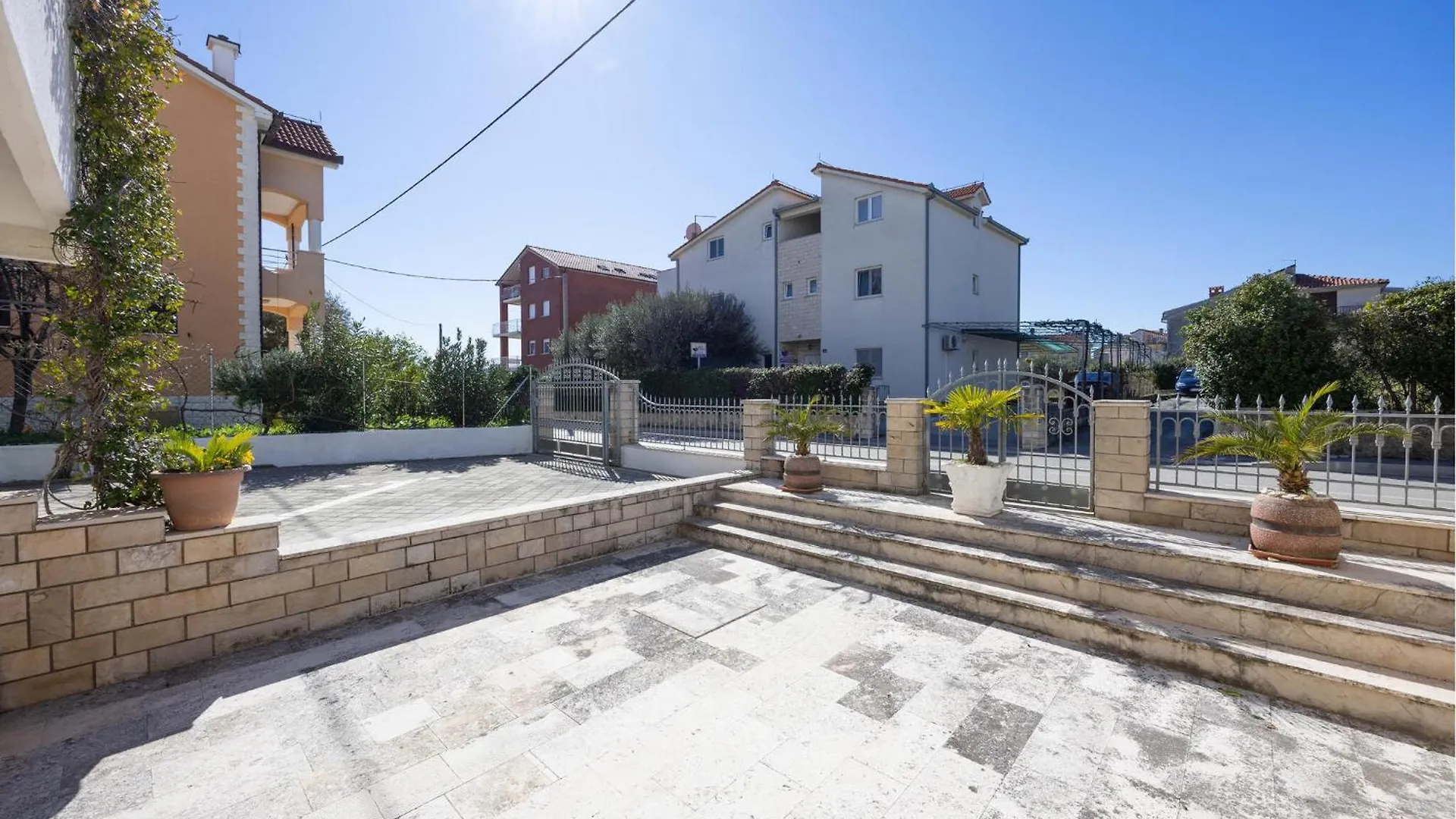 Cozy Apartment In Kastel Stafilic Kastela Croatia